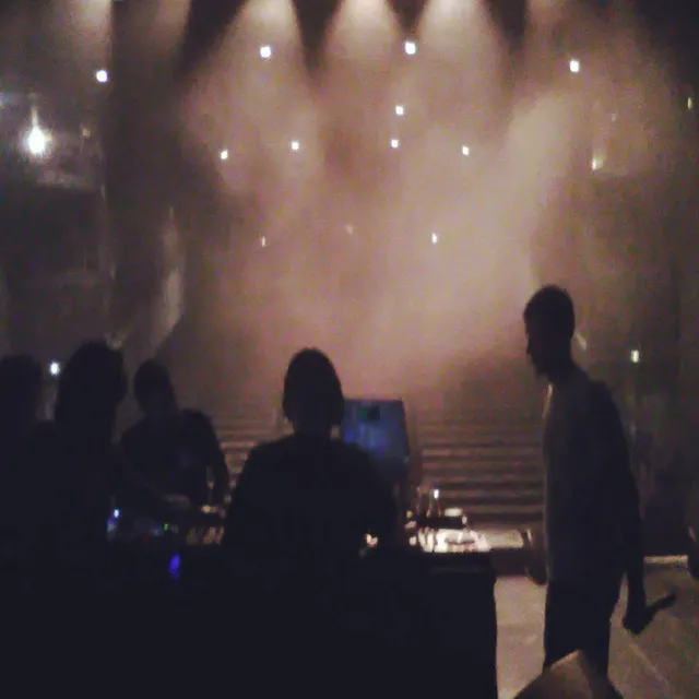 Consert Hugo TSR avec Loconels, Anraye, Hugo, Wassim, Vin7, Omry, Bboy Mouss et les G-Force, WQ production - Concerts · Lyon, Transbordeur · 2018
