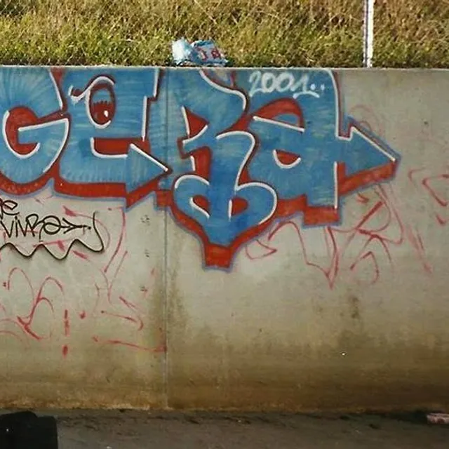 Gera - Graffs · Marseille · 2001