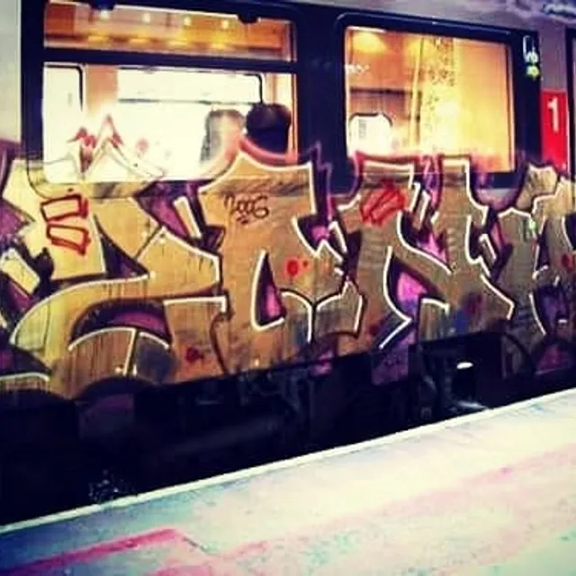 Zona - Graffs · Marseille · 2006