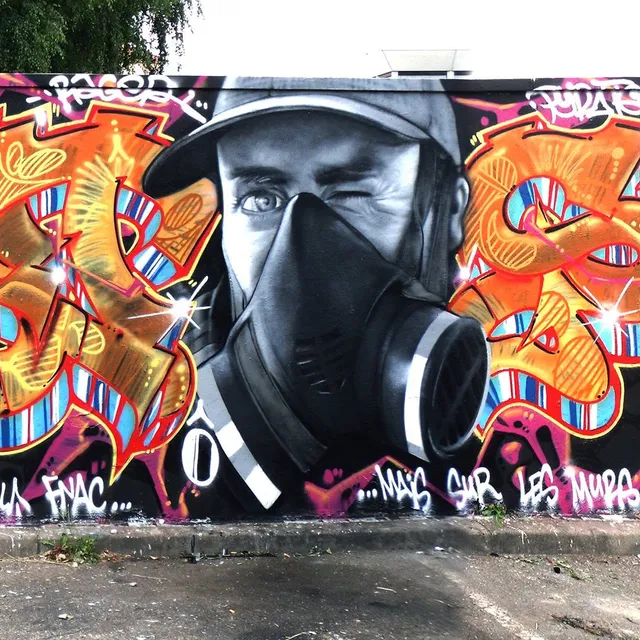 Arret O Sol - Graffs · Pyrate & Rager - 01 · 2010
