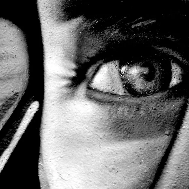 Arret O Sol - Graffs · Pyrate & Rager - 05 · 2010