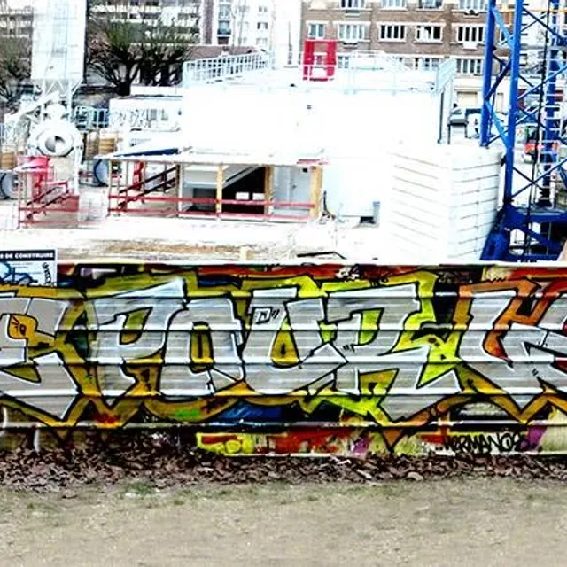 De  la force pour les frères - Graffs · Montreuil · 2015