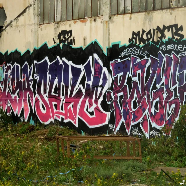 Milka, Saké, Rager - Graffs · Marseille - 01 · 2016