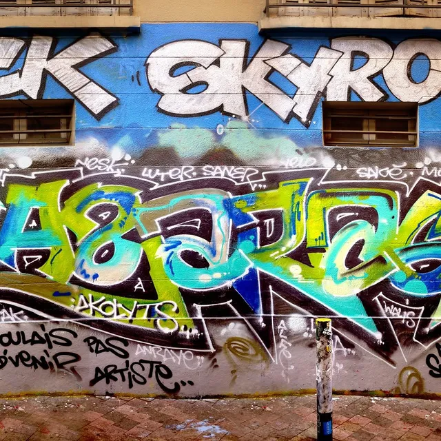Fuck Skyrock - Graffs · Mzaza, Rager - Marseille - 01 · 2017