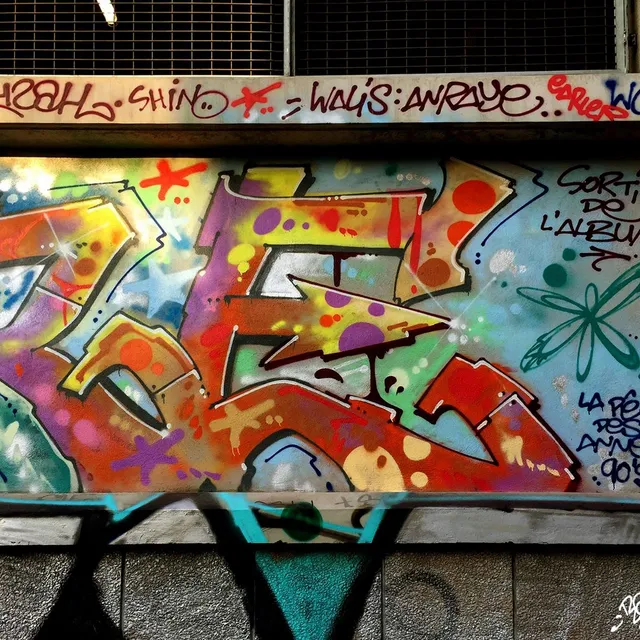 + vrai que mature - Graffs · Marseille - 01 · 2017