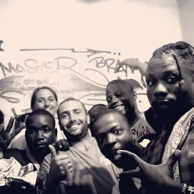 Séance studio avec Coastal Viper et Master Bram - Les fréros · Kenya, Mombasa · 2018